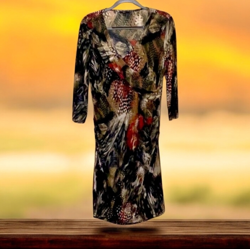 Milano long sleeve colorful dress size XL ruched sides to flatter mid section